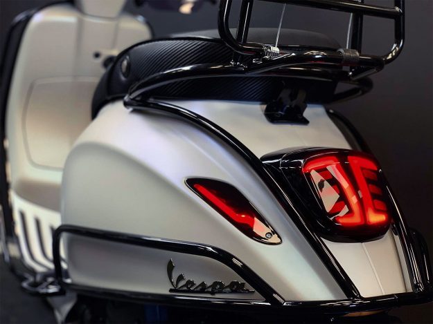 Vespa Sprint Special Violeta Opaco White (full option)