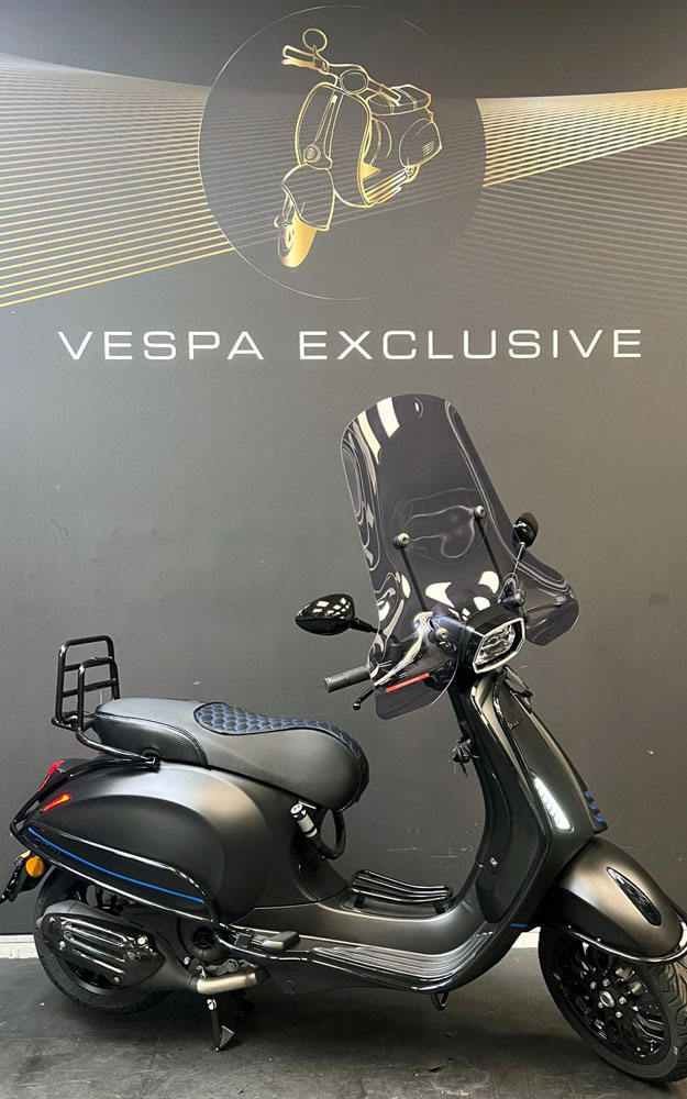 Vespa Sprint S mat zwart Blue Detail Hi (full option)